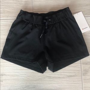 Lululemon on the fly shorts